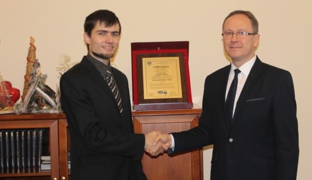 Dyrektor MBP Radosław Spychalski z Prezydentem Miasta Starogard Gdański Januszem Stankowiakiem