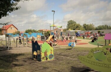 Plac zabaw park Nowe Oblicze 