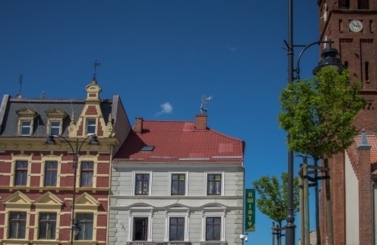 Kule zamiast słupk&oacute;w