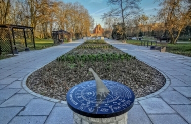 Park Miejski wyr&oacute;zniony