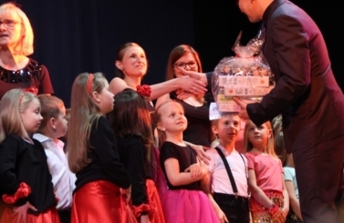 X Przegląd Tańc&oacute;w Dziecięcych