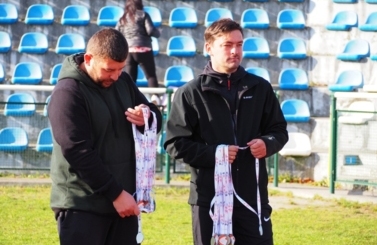 Z podw&oacute;rka