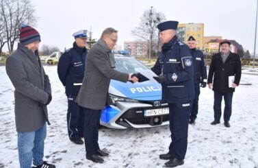Nowy radiow&oacute;z dla komendy 