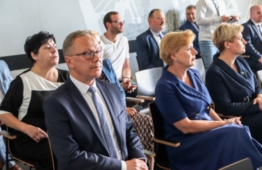 Asy Sacimorządnoś