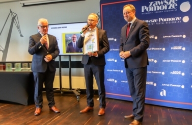 Asy Sacimorządnoś