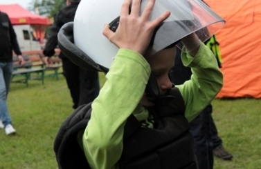 Dzień Dziecka ze strażą i policją