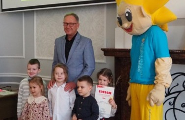 103. rocznica powrotu Starogardu do Państwa Polskiego - konkurs plastyczny