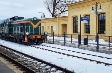 Pociągiem ku przygodzie . Wyprawa do Jabłowa