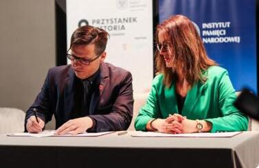 Przystanek Historia