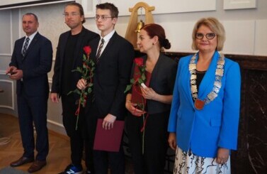 Nagrody dla najlepszych maturzyst&oacute;w
