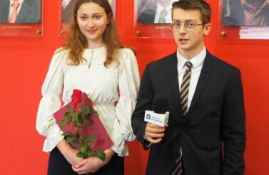 Nagrody dla najlepszych maturzyst&oacute;w