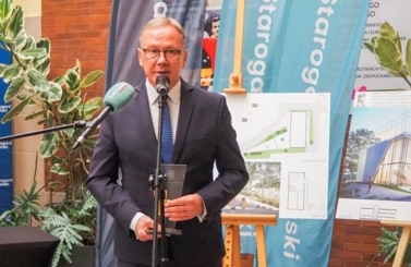 Podpisanie umowy na budowę Centrum Deyny