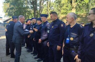 Zawody służby więzienniczej