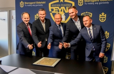 Akademia Piłkarska DEYNA utworzenie