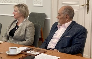 Rada Senior&oacute;w