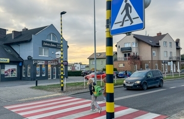 Przejście dla pieszych aktywne na Ryemonta
