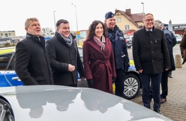 Nowe radiowozy dla policji