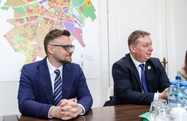 MMS konsultacja programu - odwiedziny Ministra ds. Społeczeństwa Obywateksiego