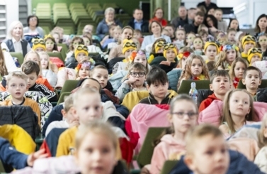 XII przegląd tańc&oacute;w dziecięcych 