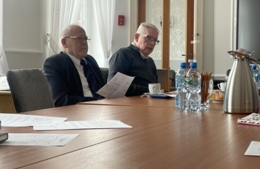 Rada Senior&oacute;w