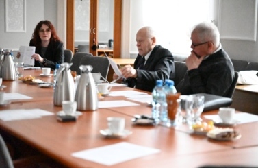 Rada Senior&oacute;w