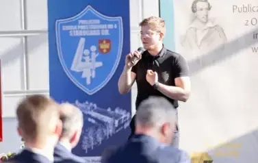 Otwarcie sali gimnastycznej przy Szkole Podstawowej Nr 4 w Starogardzie Gdańskim  4