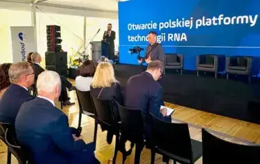 Otwarcie nowej linii technologicznej do rozwoju i wytwarzania lek&oacute;w RNA w ZF Polpharma w Starogardzie Gdańskim  30
