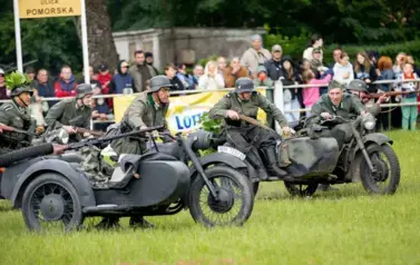 Święto Kawalerii w Stadzie Ogier&oacute;w w Starogardzie Gdańskim  51