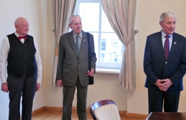 Przekazanie sztandaru do muzeum