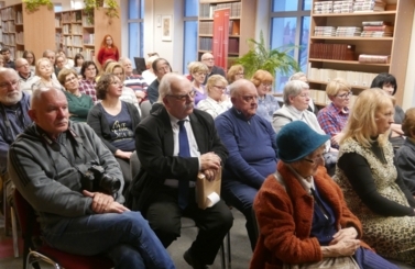 Spotkanie autorskie z Anną Sakowicz