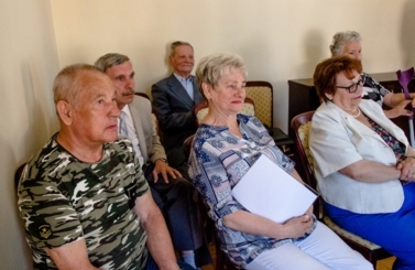 Przekazanie sztandaru Koła ZRPŻG