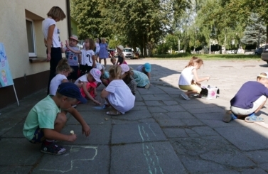 Modraczek ma nowe hulajnogi