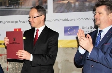 Podpisanie umowy na budowę węzła integracyjnego