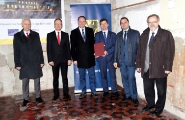 Podpisanie umowy na budowę węzła integracyjnego