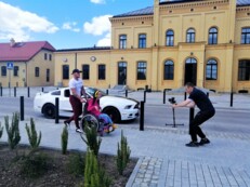 Przybij pionę