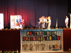 X Przegląd Tańc&oacute;w Dziecięcych