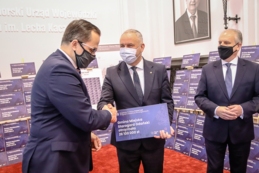Wiceprezydent odebrał promesę