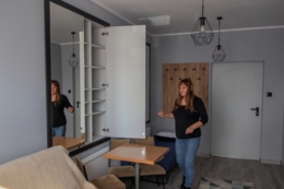 Noclegowania w hali sportowej 