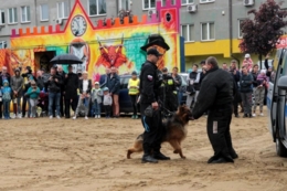 Dzień Dziecka ze strażą i policją