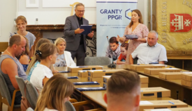 Nowe laptopy dla uczni&oacute;w