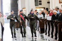 Odznaczenie Kr&oacute;lewskiem Orderem sw. Stanisława