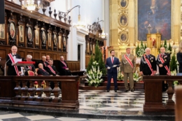 Odznaczenie Kr&oacute;lewskiem Orderem sw. Stanisława