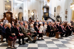 Odznaczenie Kr&oacute;lewskiem Orderem sw. Stanisława