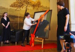 Spotkanie z Mairav Hen i Remigiuszem Grzelą 