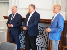 Szkolenie kierownik&oacute;w i pracownik&oacute;w USC