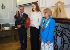 Nagrody dla najlepszych maturzyst&oacute;w