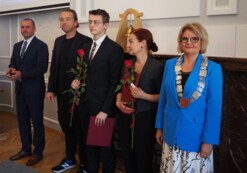 Nagrody dla najlepszych maturzyst&oacute;w