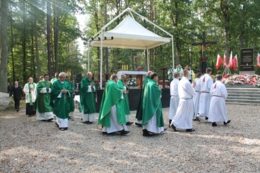 Uroczystości pod pomnikiem w Szpęgawsku 2017