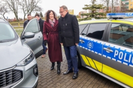 Nowe radiowozy dla policji