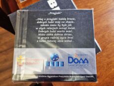Trzecia Płyta CD zespołu BLUE MC